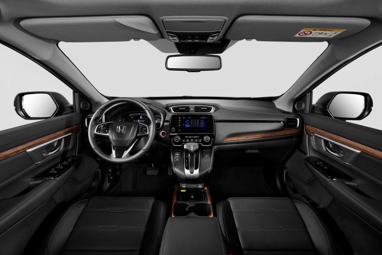 Nội thất Honda CR-V mới. Ấn tượng với các đường ốp vân gỗ.